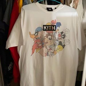 KITH Looney Tunes! NWT: Medium